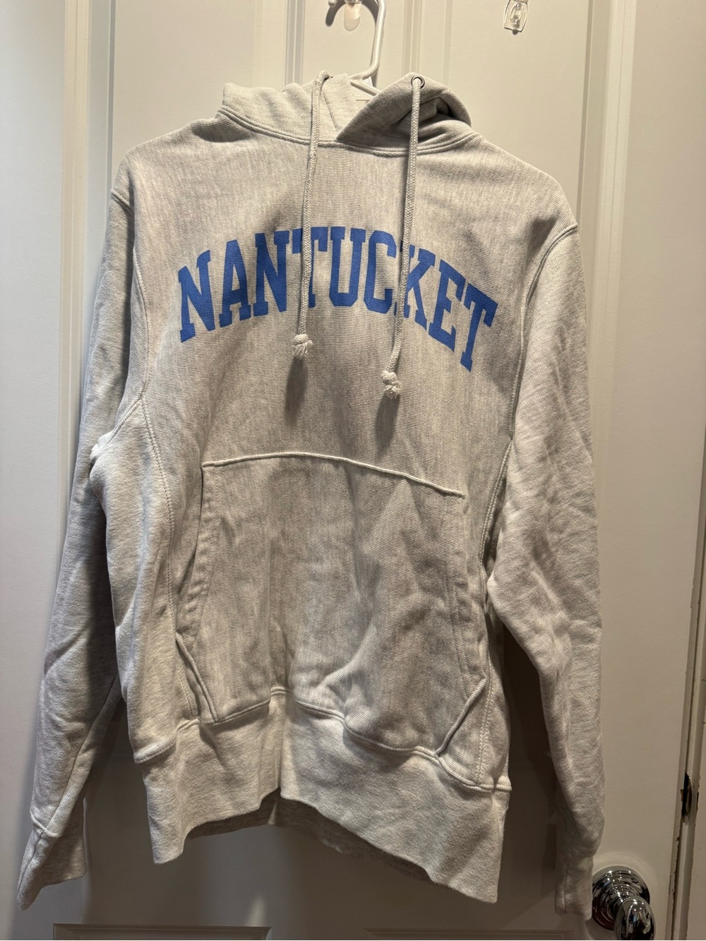 Nantucket Graphic Pullover Hoodie